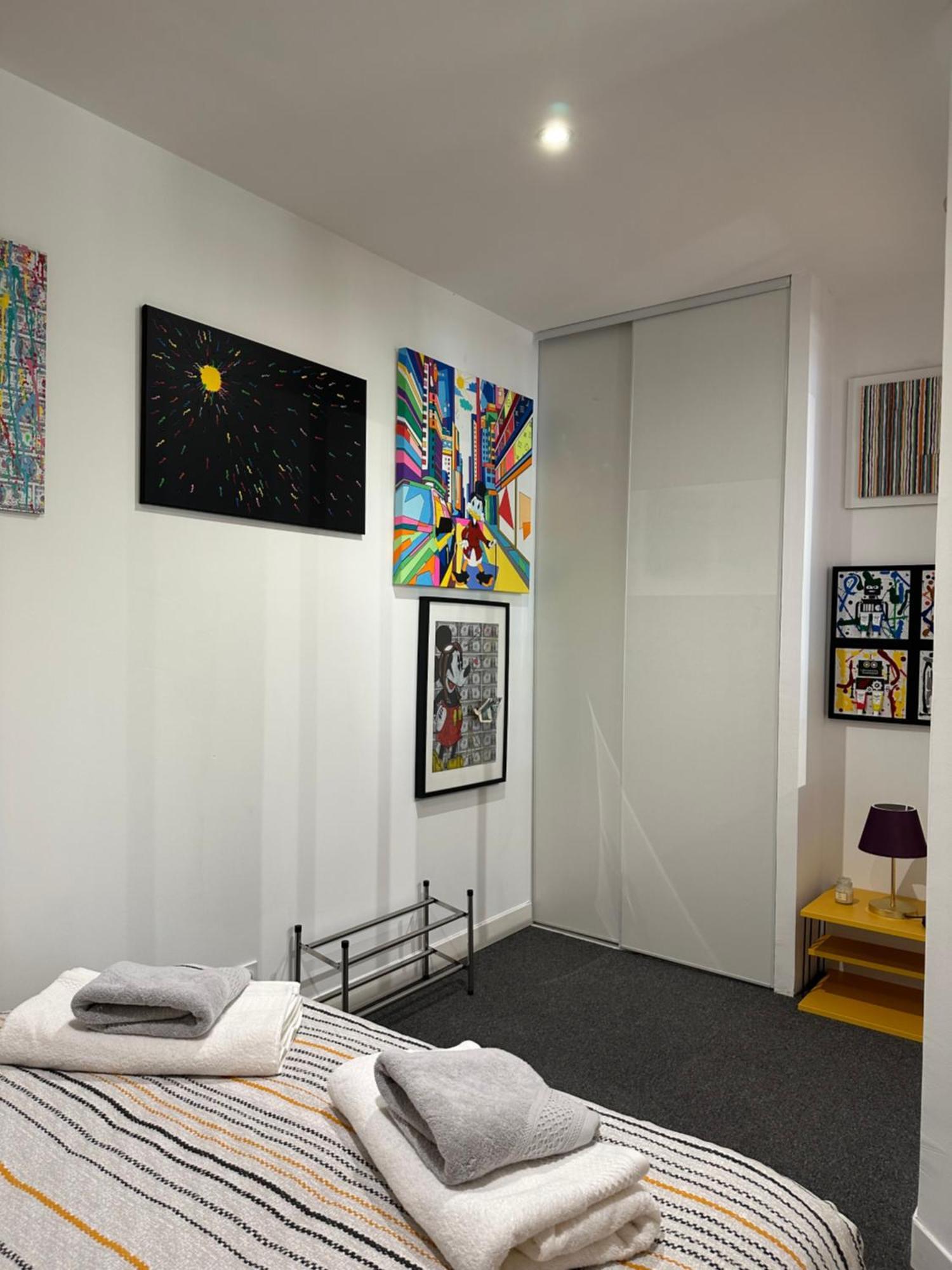 Pop Appart Appartement Artiste Configure En Galerie Dart A 200 M Du Centre Ville Avec Parking Prive Et Securise Gratuit Dans Copropriete Avignon Exteriér fotografie